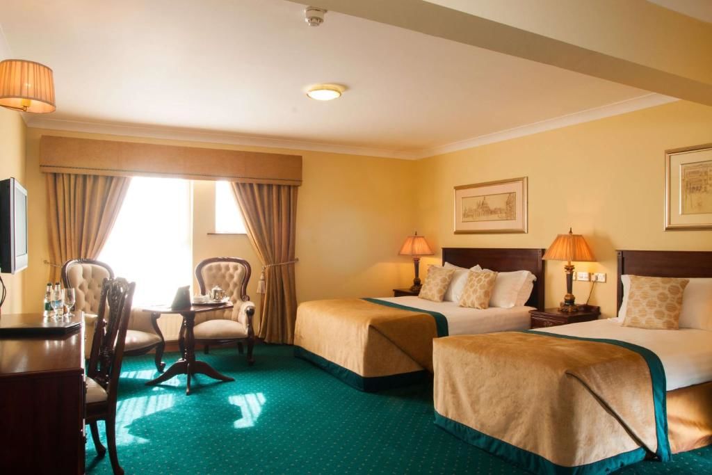 Отель Meadow Court Hotel Лохрей-38